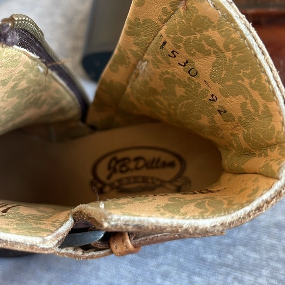 J.B Dillon Reserve Python & Leather Zip Up Bootie, size 7.5 (fits like a sz 7) - Picture 6 of 7